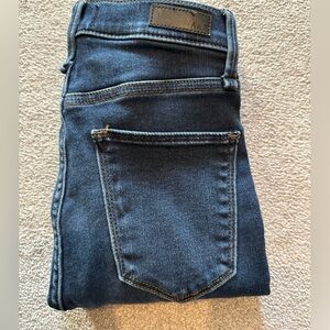 Abercrombie and Fitch Ultra High rise Jean legging Size 0.